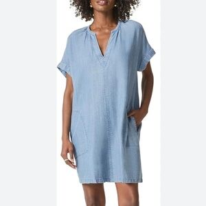Splendid NWT Women's Lauren Short Sleeve Vneck Medium Wash Denim Dress